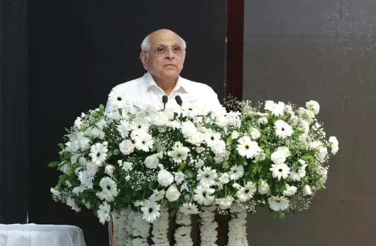 વિકસિત ગુજરાતથી વિકસિત ભારતનો લક્ષ્યાંક, સેમિકન્ડક્ટરથી AI સુધીના રોકાણ પર સરકારનો ભાર